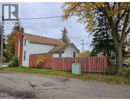 Primary Bedroom - 111 Snyders Road W, Baden, ON N3A2M2 Photo 4