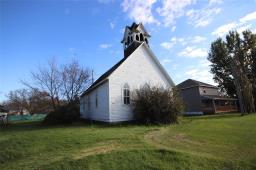 15 1st Street, Graysville, MB R0G0T0 Photo 3