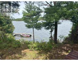 4 Sunset Is, District Of Kenora, ON P0V2X0 Photo 5