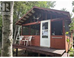 4 Sunset Is, District Of Kenora, ON P0V2X0 Photo 4