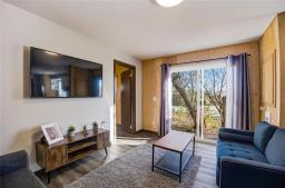 Sunroom - 1480 Andrechuk Road, La Salle, MB R0G0A1 Photo 4