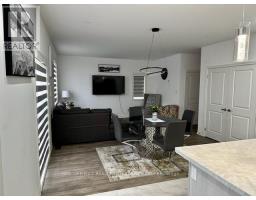 Living room - 135 Rosie Street, Blue Mountains, ON N0H1J0 Photo 3