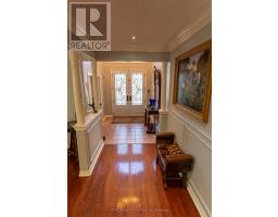 Kitchen - 8 Pico Crescent, Vaughan, ON L4J8P4 Photo 3