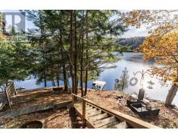 Kitchen - 1 1060 Skeleton Lake 3 Road, Muskoka Lakes, ON P0B1M0 Photo 2