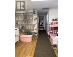 9 56 Pennsylvania Avenue, Vaughan, ON L4K3V9 Photo 3