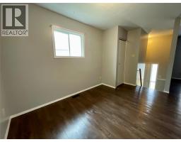 Full bathroom - 116 Bullmoose Crescent, Tumbler Ridge, BC V0C2W0 Photo 5