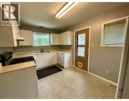 Family room - 116 Bullmoose Crescent, Tumbler Ridge, BC V0C2W0 Photo 2