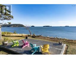 Dining nook - 101 Phillip Fulmore Road, Lower Five Islands, NS B0M1N0 Photo 3