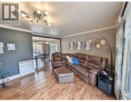 797 Saint Joseph Boulevard, Image 3