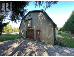 4pc Bathroom - 13229 Magnavilla Line, Thamesville, ON N0P2K0 Photo 5