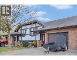Bedroom - 209 Irwin Unit 9, Essex, ON N8M2T5 Photo 3
