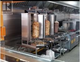 7 525 Cityview Boulevard, Vaughan, ON L4H0Z4 Photo 3