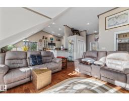 Bedroom 2 - 231 53320 Rge Road 30, Rural Parkland County, AB T7Y0E2 Photo 5