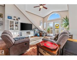 Kitchen - 231 53320 Rge Road 30, Rural Parkland County, AB T7Y0E2 Photo 3