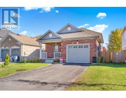 Primary Bedroom - 928 Hannah Avenue S, North Perth, ON N4W0H7 Photo 4