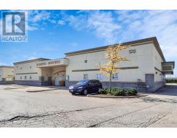 14 15 124 126 Queens Plate Drive, Toronto, ON M9W0B4 Photo 2