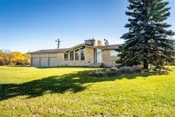 Kitchen - 3089 Road 64 N Road, Rosser, MB R0H1E0 Photo 2