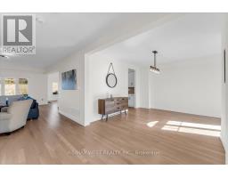 Eating area - 16 Janes Crescent, New Tecumseth, ON L9R0T2 Photo 5