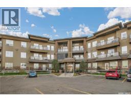 Living room - 209 2730 Main Street, Saskatoon, SK S7H0M2 Photo 2