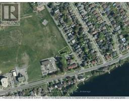 11 13 Danis Avenue, Cornwall, ON K6H5E5 Photo 2