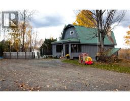 Bedroom - 76 Beardsley Road, Woodstock, NB E7M4V5 Photo 3