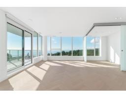 705 1342 Johnston Road, White Rock, BC V4B3Z2 Photo 3