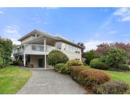 13395 14 Avenue, Surrey, BC V4A9B7 Photo 3