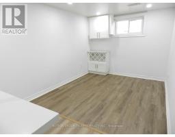 Kitchen - Lower 3406 Ellengale Drive, Mississauga, ON L5C1Z4 Photo 2