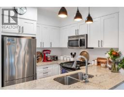 310 1111 E 27th Street, North Vancouver, BC V7J1S3 Photo 5