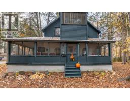 Solarium - 127 Alexandra Street, Petawawa, ON K8H2R2 Photo 3