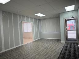 215 Fischer Avenue, The Pas, MB R9A1K2 Photo 2