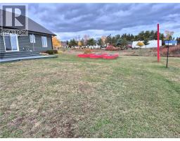 Living room - 615 Rue Principale, Pointeverte, NB E8J2P7 Photo 3