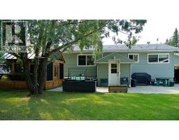 Bedroom - 101 2nd Street E, Derwent, AB T0B1C0 Photo 3