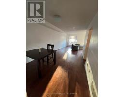 Dining room - 1016 Lucerne Crescent, Mississauga, ON L5C3Y6 Photo 2