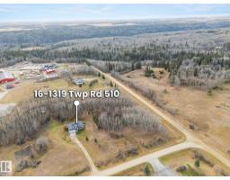 Kitchen - 16 1319 Twp Road 510, Rural Parkland County, AB T7Y2N2 Photo 3