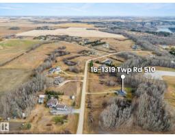 Bedroom 2 - 16 1319 Twp Road 510, Rural Parkland County, AB T7Y2N2 Photo 5