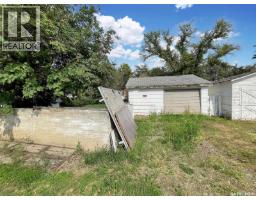 310 6th Avenue Se, Swift Current, SK S9H3P1 Photo 2