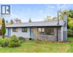 Living room - 134 Finholm St S, Parksville, BC V9P1H8 Photo 3