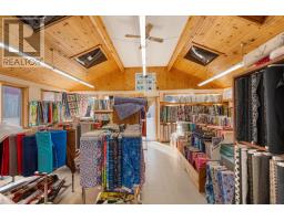 610 Main Street, Yarmouth, NS B5A1J9 Photo 2