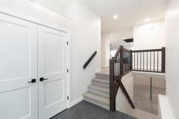 30 Caribou Bay, Image 2