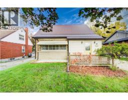 Recreation room - 174 Union Street E, Waterloo, ON N2J1C7 Photo 2