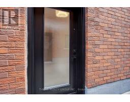 3 74 A Church Street, Stratford, ON N5A2R2 Photo 4