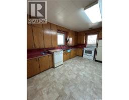4pc Bathroom - 112 2nd Avenue W, Kelvington, SK S0A1W0 Photo 5