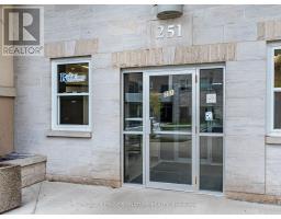 203 251 Lester Street, Waterloo, ON N2L3W6 Photo 5