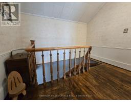 Eating area - 40 St Laurent Avenue, South Stormont, ON K0C1P0 Photo 3