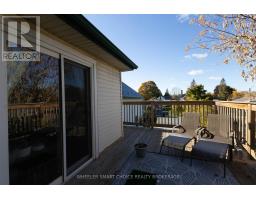 Living room - 40 St Laurent Avenue, South Stormont, ON K0C1P0 Photo 4