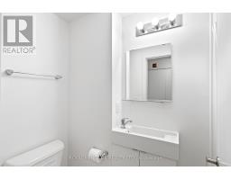 Bathroom - 307 1800 Simcoe Street N, Oshawa, ON L1G0C2 Photo 4