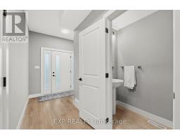 Dining room - 67 Briarhill Road, Huron East, ON N0K1W0 Photo 2