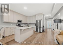 Living room - 67 Briarhill Road, Huron East, ON N0K1W0 Photo 4