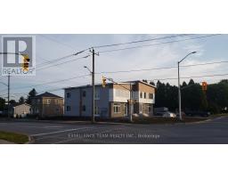 600 10th Street E, Cornwall, ON K6H2X7 Photo 2